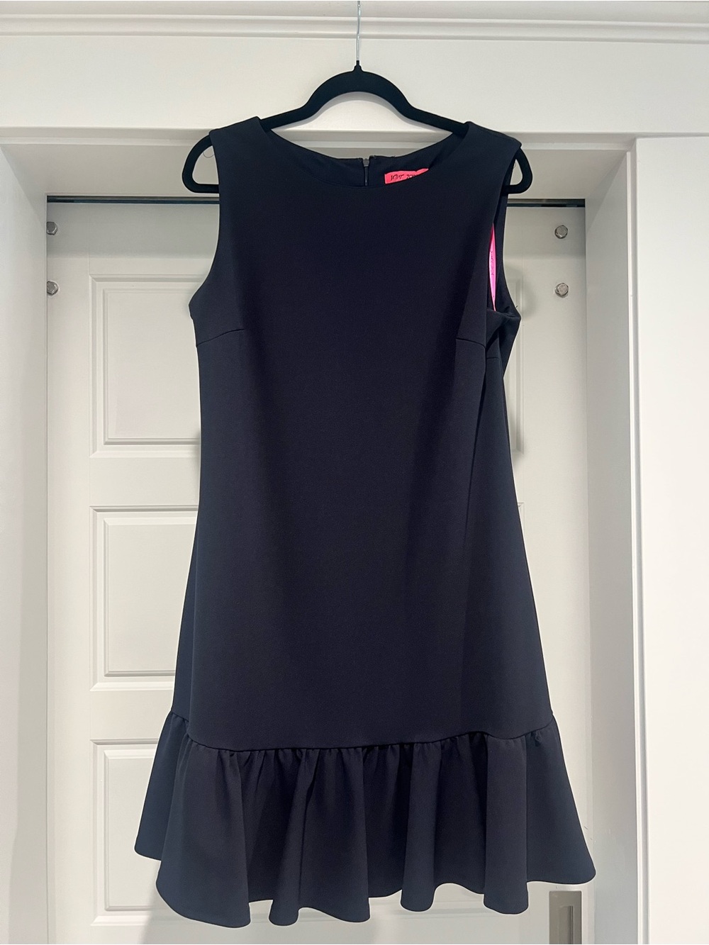 Betsy Johnson Navy dress simple and elegant